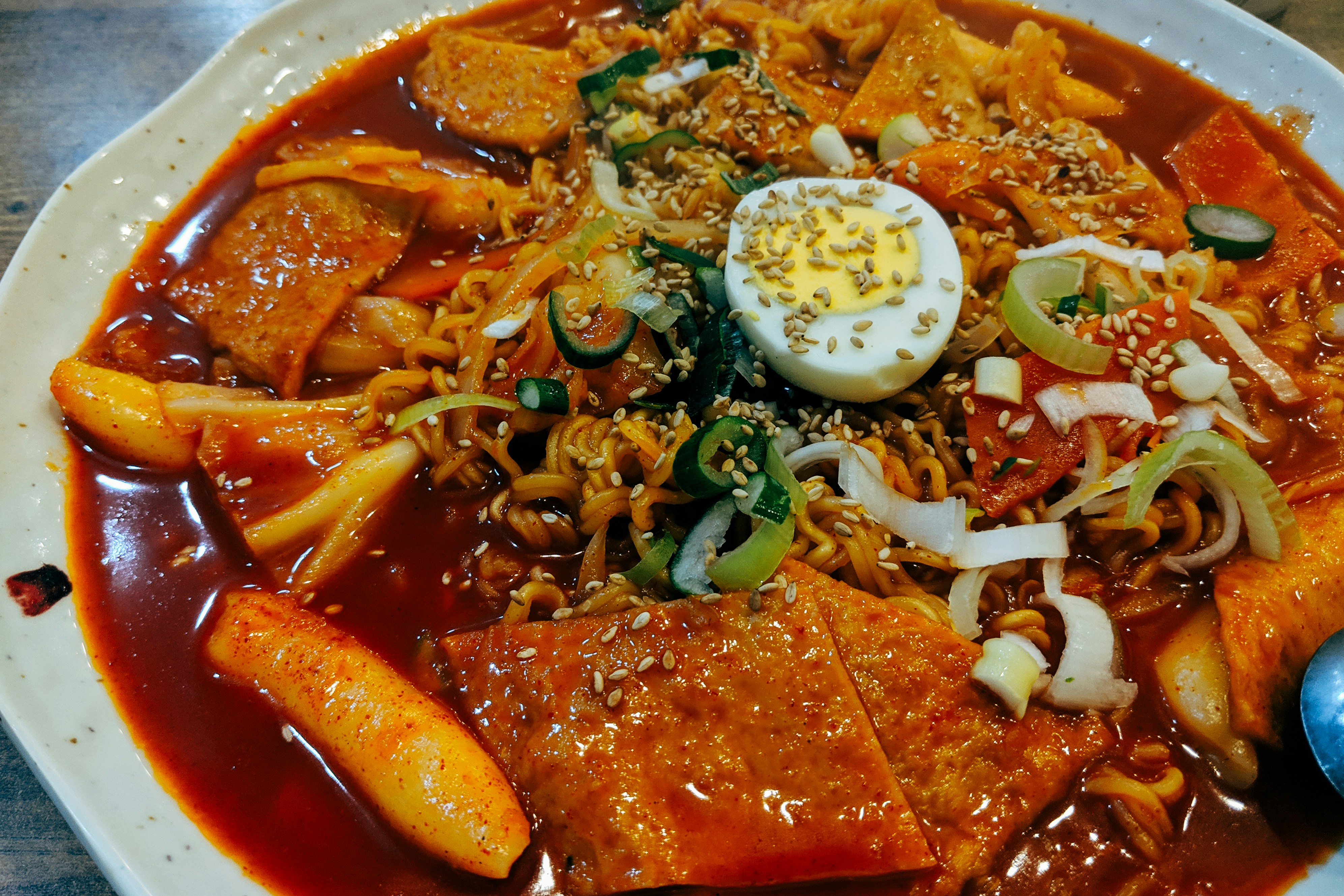 Dak Galbi — kurczak w sosie gochujang